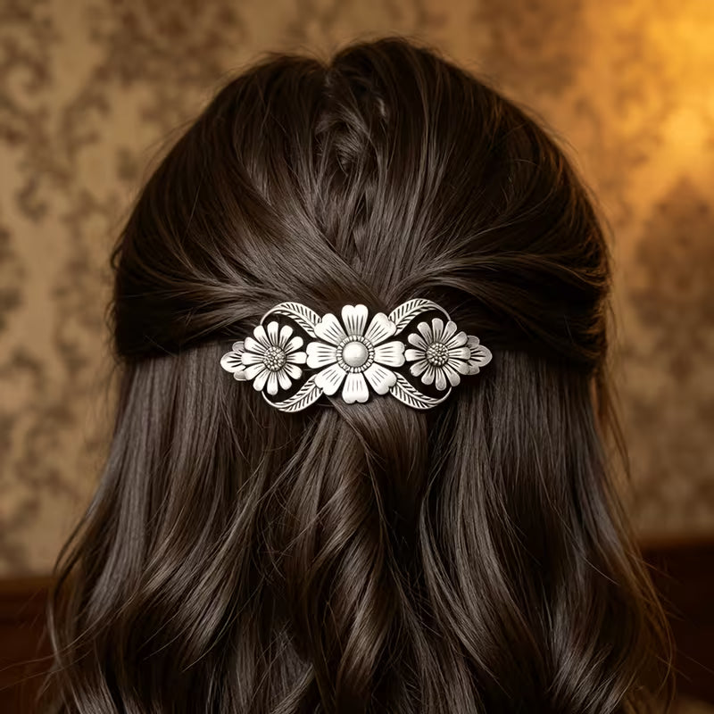 Vintage Silvery Daisy Flower Hair Clip