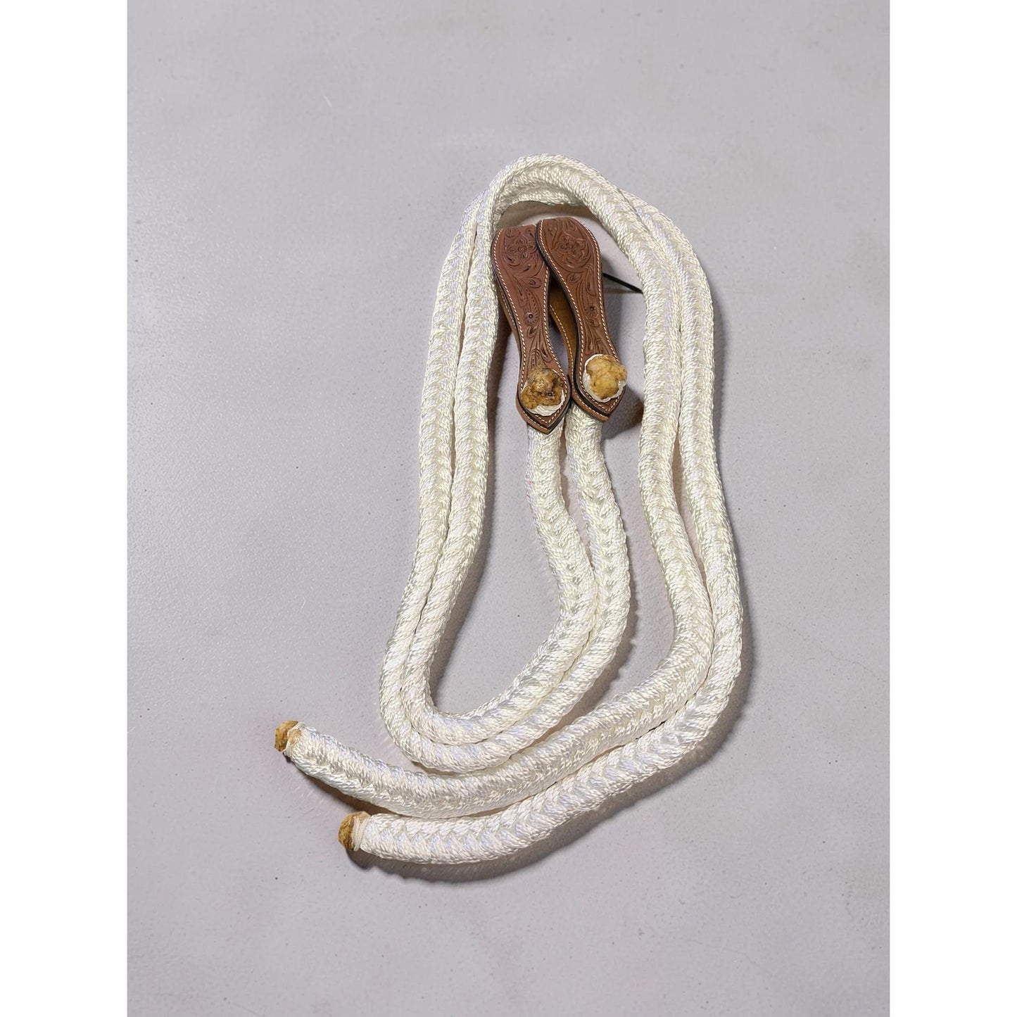 Blackie's 6-Plait White Cotton Reins with Red Leather Slobber Straps