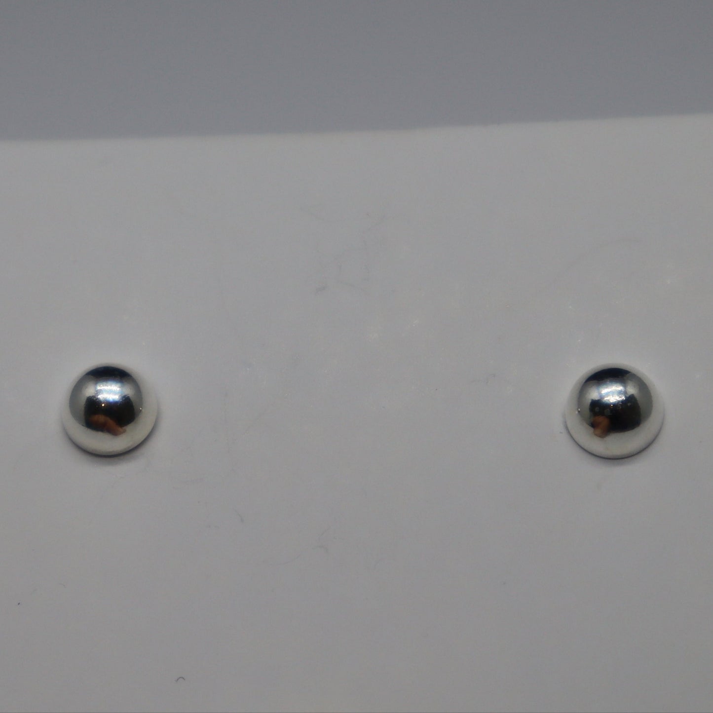 Round Sterling Silver Stud Earring