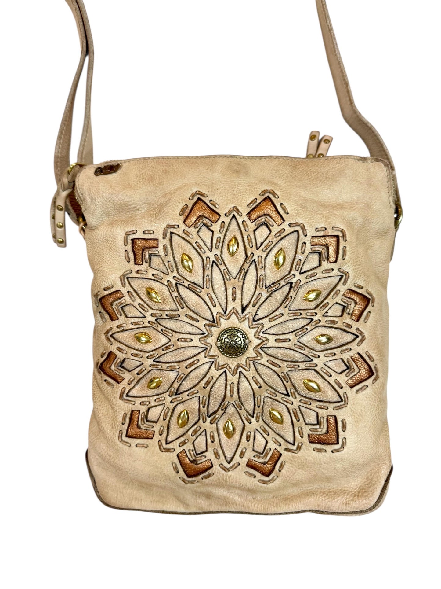 Art N Vintage Kali Crossbody – Cream