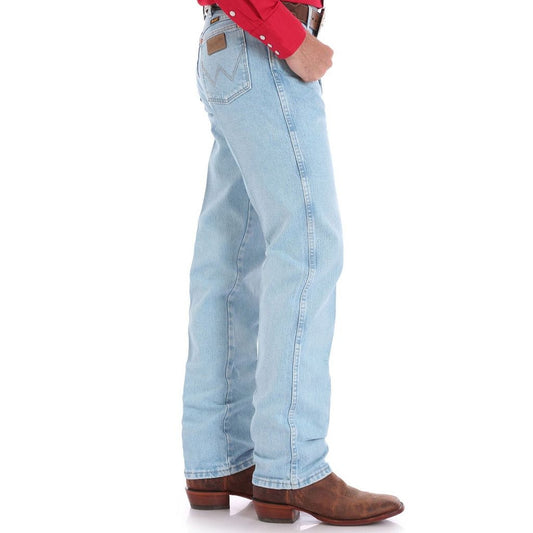 Wrangler 13 Original High Rise Regular Fit Tapered Leg Jeans. 34 leg