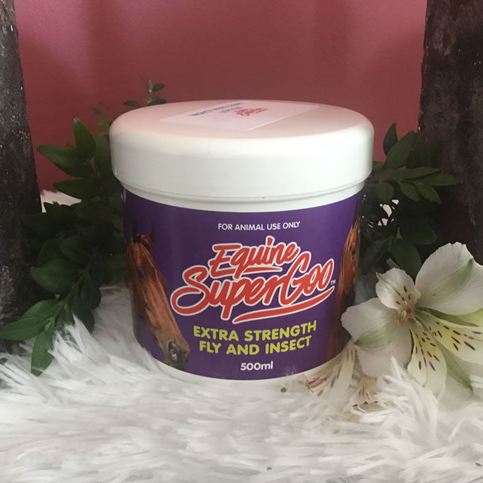 Extra strength fly and insect repellent