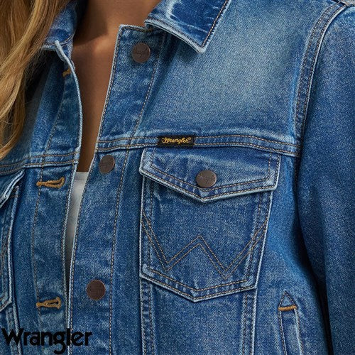 Wrangler Women’s Classic Light Wash Denim Jacket
