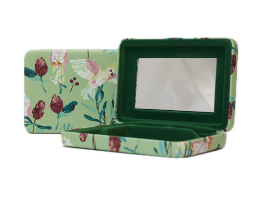 Jewel Box Botanica Luxe Collection – Cockatoos in Green