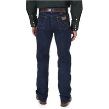 Load image into Gallery viewer, Wrangler - Men&#39;s Cowboy Cut Jean - Stretch - 34L
