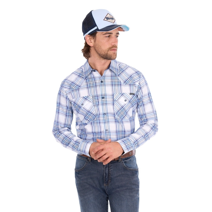 Wrangler Men’s Eric Check Western Button-Down Long Sleeve Shirt – Light Blue/Royal