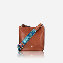 Load image into Gallery viewer, Jekyll &amp; Hide Leather - Geneva Compact Handbag
