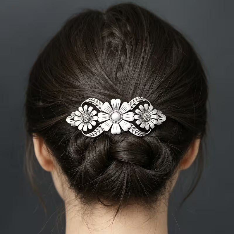 Vintage Silvery Daisy Flower Hair Clip
