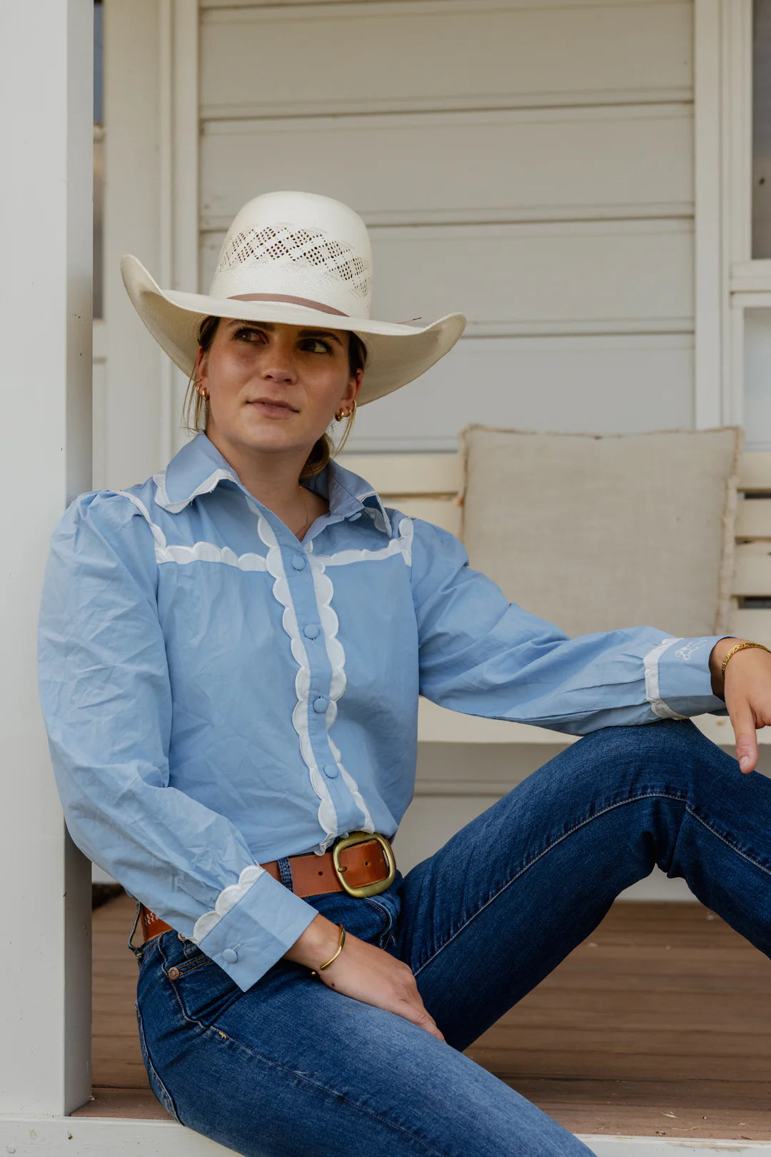 Black Colt – Ivy Scallop Trim Cotton Blouse | Blue