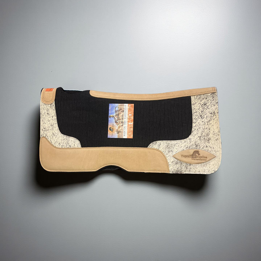 Toprail Equine – "THE RUSTLER" Contoured Hair on Hide Pad