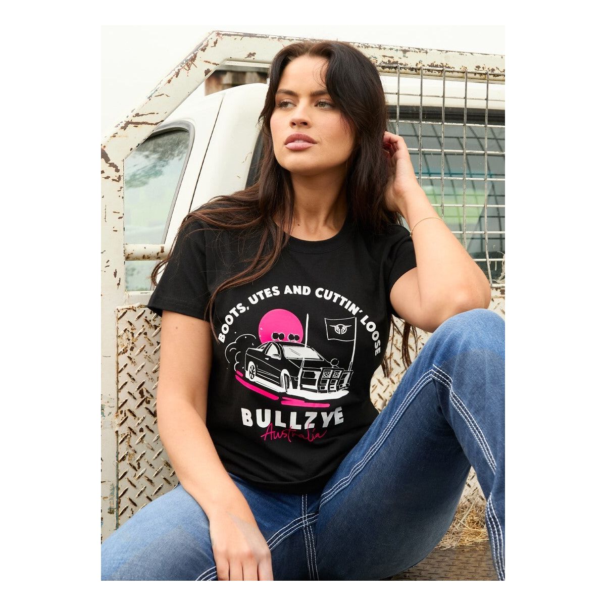 Bullzye Women’s Ute Short Sleeve Tee