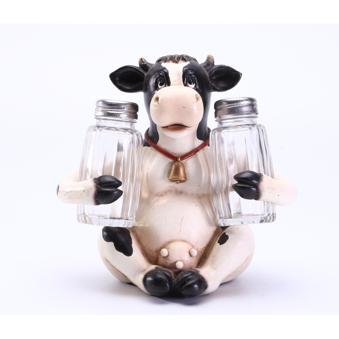 Dairy Cow Resin Salt & Pepper Shaker Set