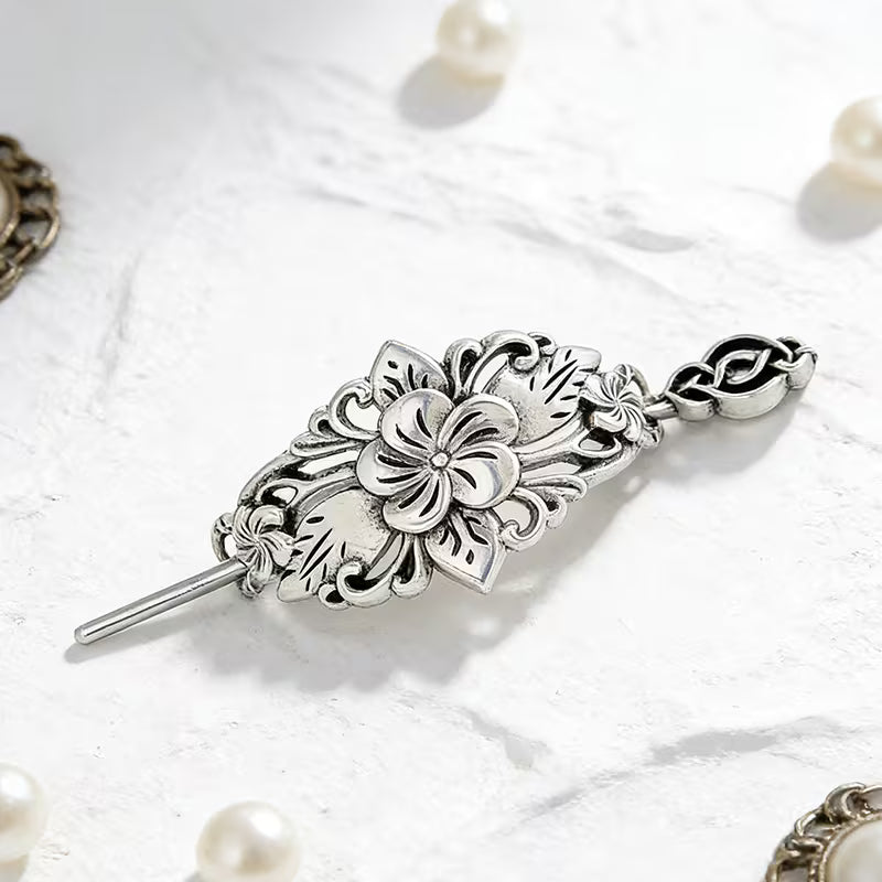 Vintage Carved Hair Stick – Elegant Classic Hair Pin