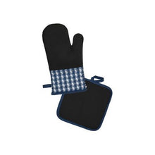 Load image into Gallery viewer, Thomas Cook - Oven Mitt &amp; Pot Holder Set - Chicken
