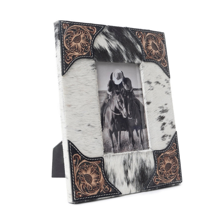 Tumbleweed Trail Cowhide Photo Frame – 6" x 4"