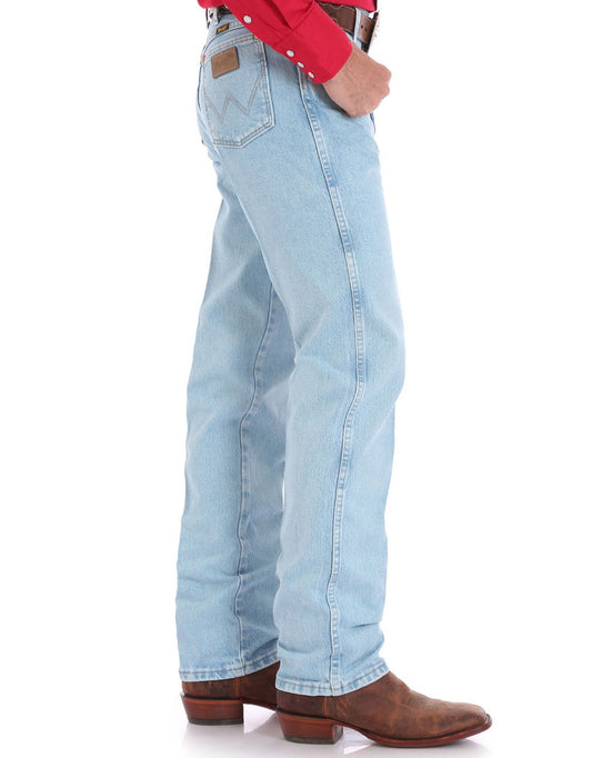 Wrangler 13 Original High Rise Regular Fit Tapered Leg Jeans. 34 leg