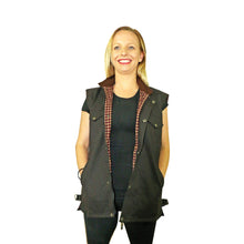 Load image into Gallery viewer, Nullarbor - Polar Lined Oilskin Vest

