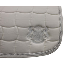 Load image into Gallery viewer, Huntington Club Breathable Dressage Saddle Pad
